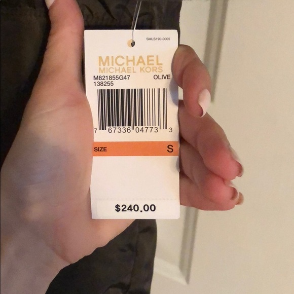 Michael Kors woman’s coat - Picture 2 of 7